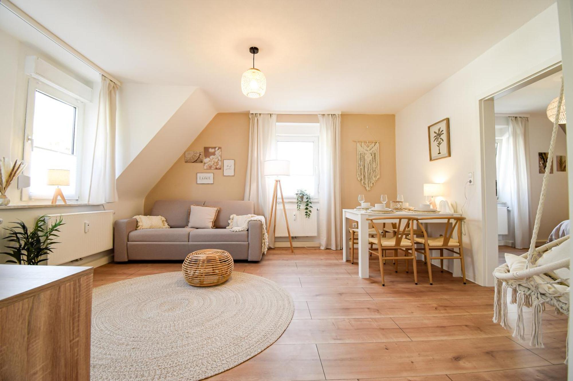 Boho-Apartment - Feel Like Home, Tiny Bathroom & Garage, 60M2 Mühlacker Dış mekan fotoğraf